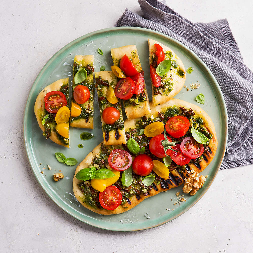 Przepis na Grillowana focaccia z pesto z pietruszki Kaufland