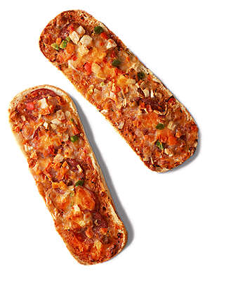 Zapiekanka z salami