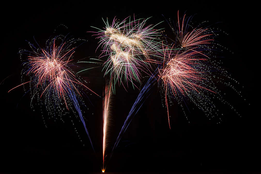 XXL-Neon-Brillant-Fächer-Verbund-Feuerwerk »Big Beast«