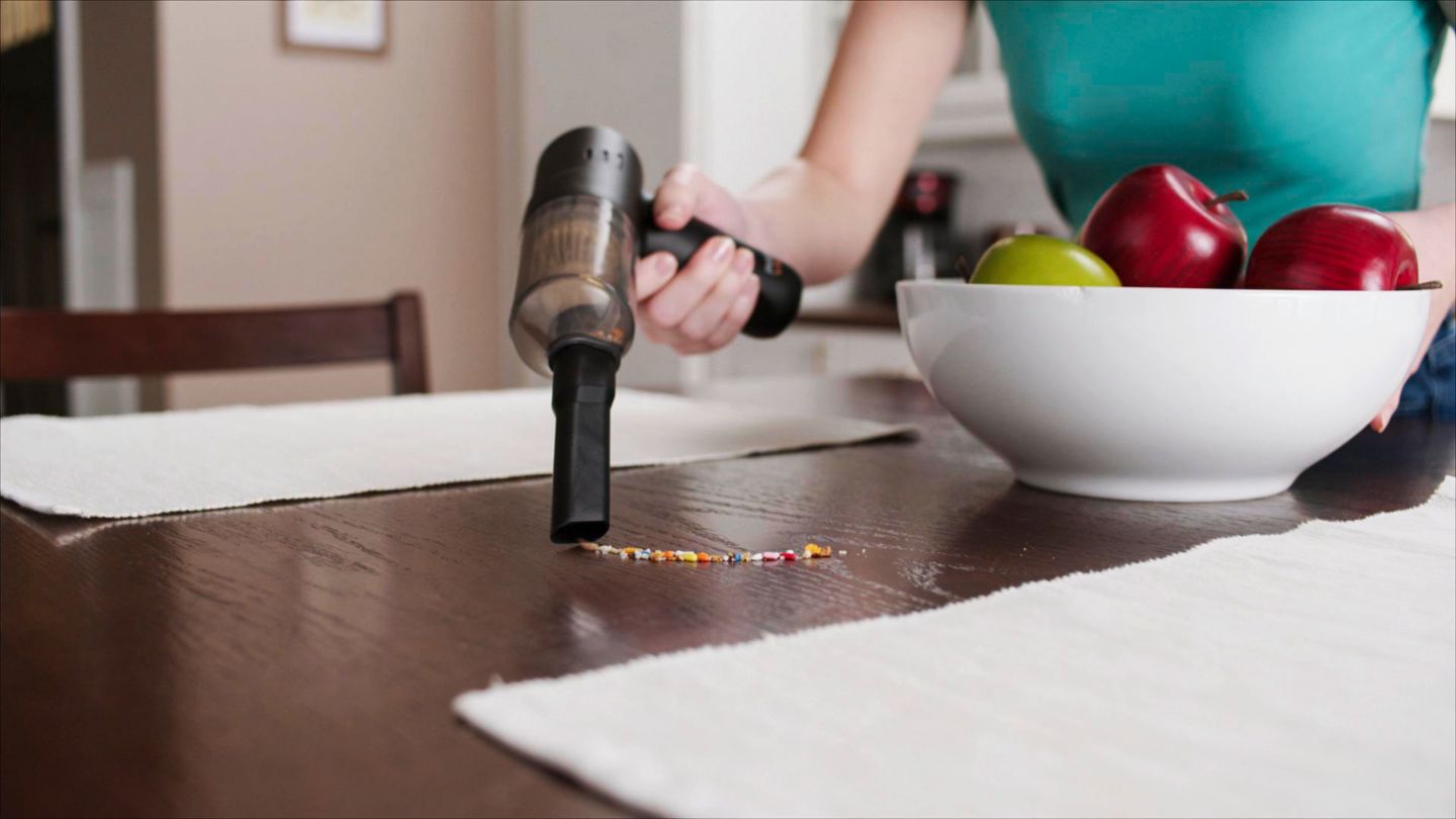 LIVINGTON Akku-Handstaubsauger »Pocket Vac«