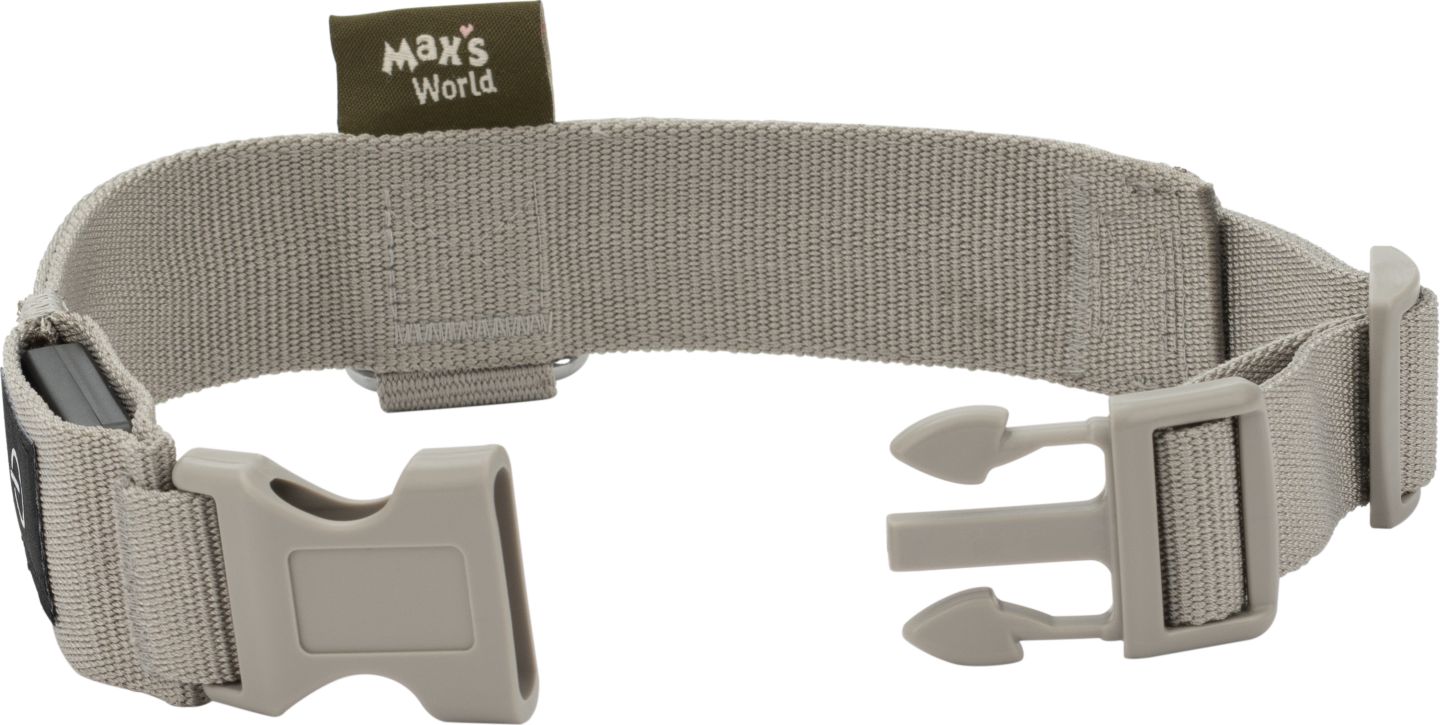 MAX & MILA'S WORLD LED obojek
S - L
