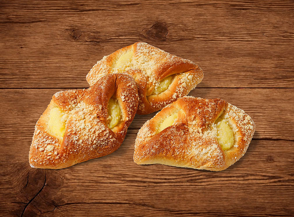 Drożdżówka z budyniem