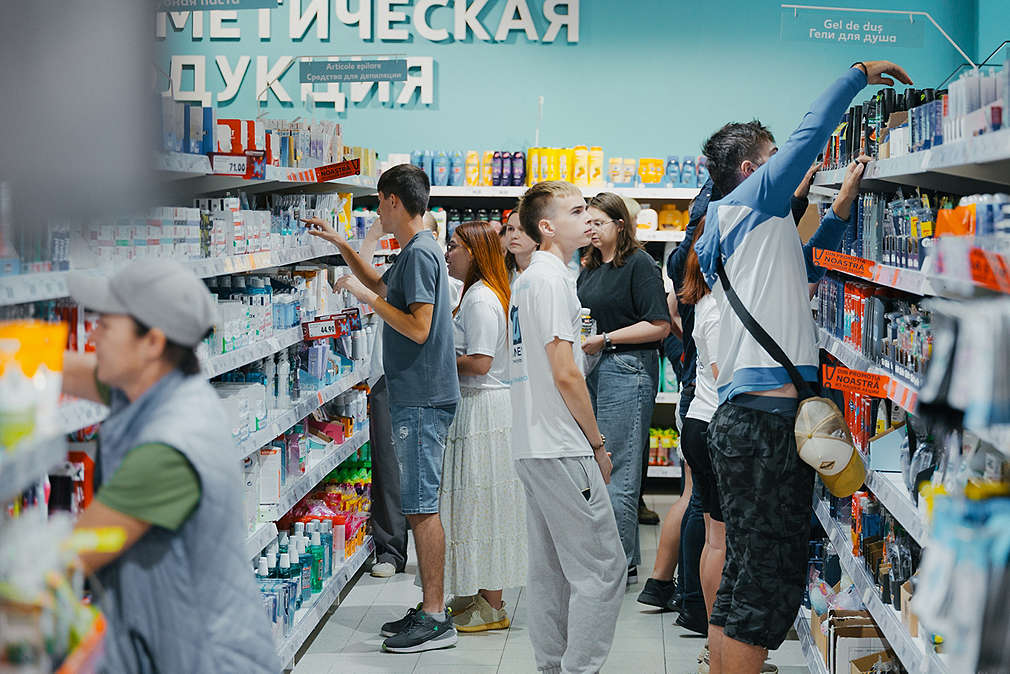Incluziunea în acțiune. Mai mulți tineri cu dizabilități au desfășurat stagii de practică la Kaufland