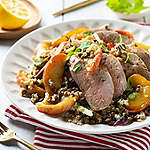 Fotografija recepta Svinjski file s jabukama i salatom od kvinoje i leće