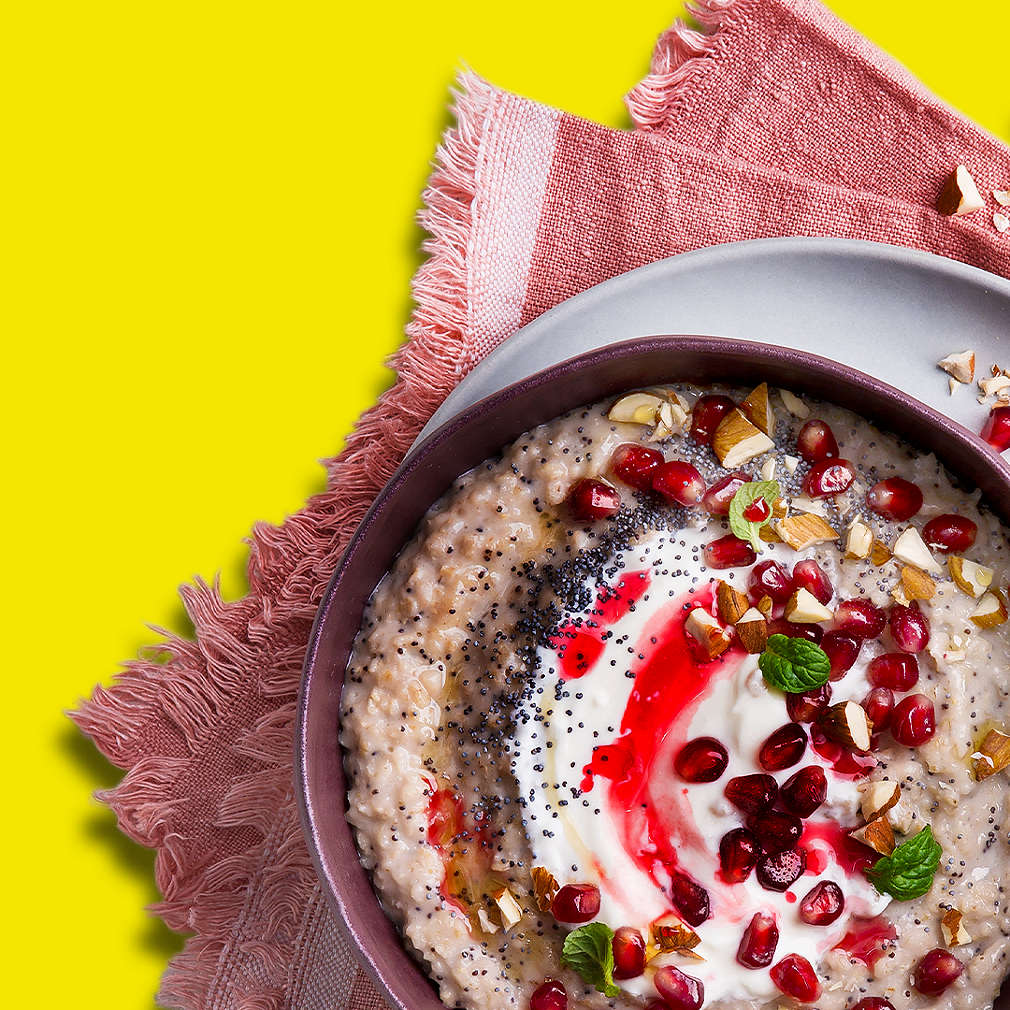 Granatapfel-Mohn-Porridge