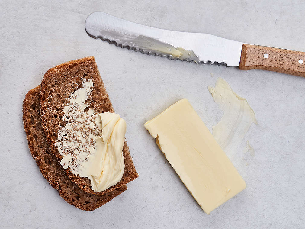 Детайлно изображение на прясно масло