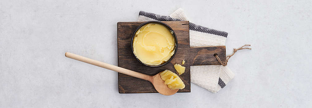 Zdjęcie świeżego masła klarowanego
