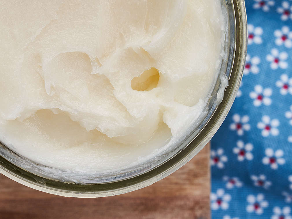 Детайлно изображение на прясна гъша мас