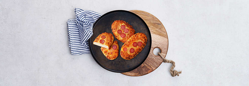 Obrázok salámovej pizze
