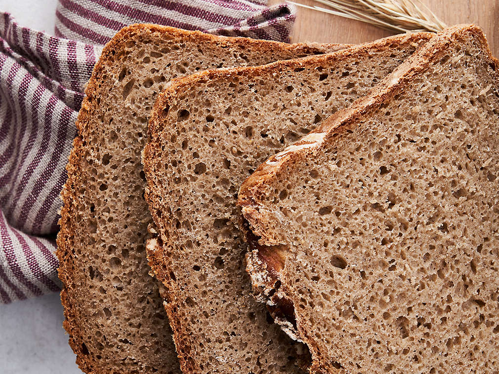 Pâine de secară proaspătă în detaliu