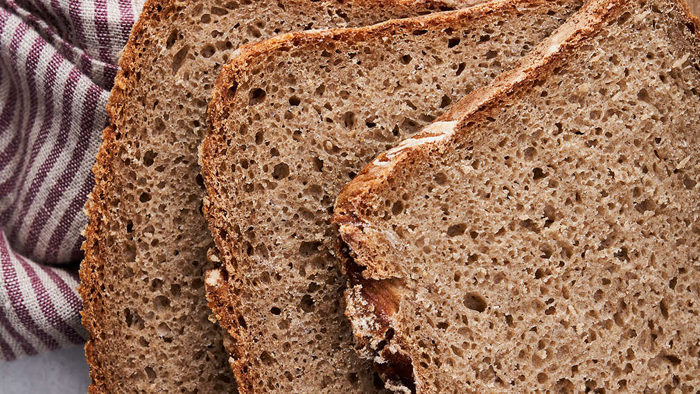 Изображение с ржаным хлебом