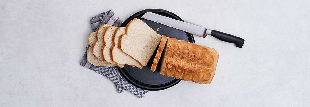 Slika svježeg pšeničnog tost kruha