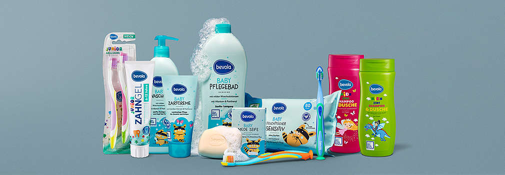 Verschiedene Baby- und Kinderprodukte von bevola®