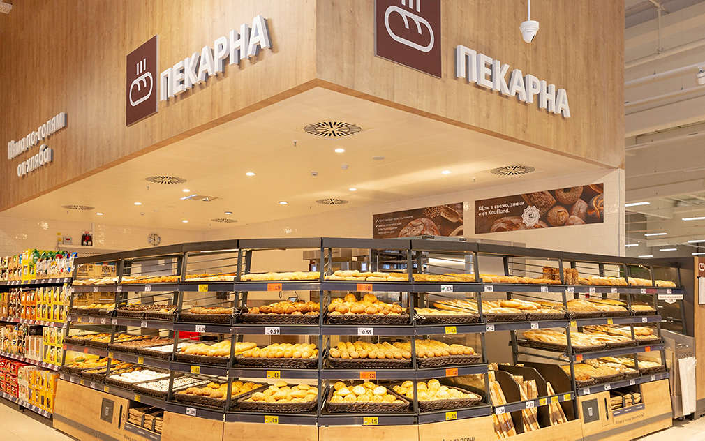 Представяме ви едно нестандартно решение за реклама, което ангажира вниманието на чакащите на каса и директно насочва към съответния продукт, марка, магазин. , ����������� �� ���� ������������ ������� �� �������, ����� �������� ���������� �� �������� �� ���� � �������� ������� ��� ���������� �������, �����, �������.