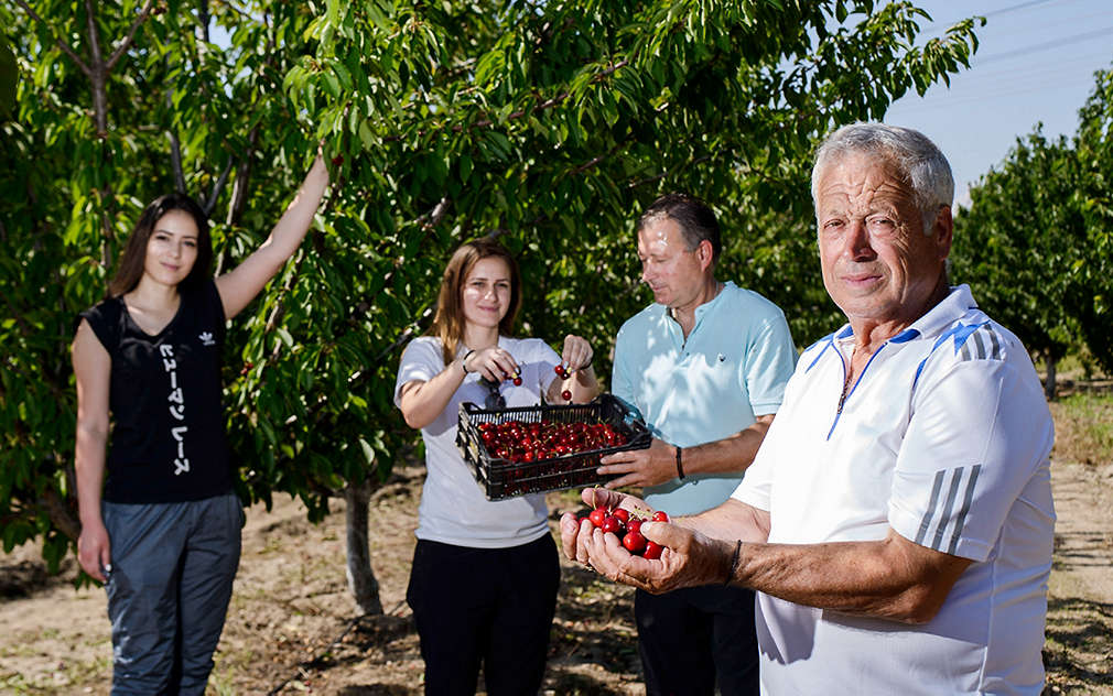 Нашите производители - фамилията на Ангел Димитров от село Ягодово