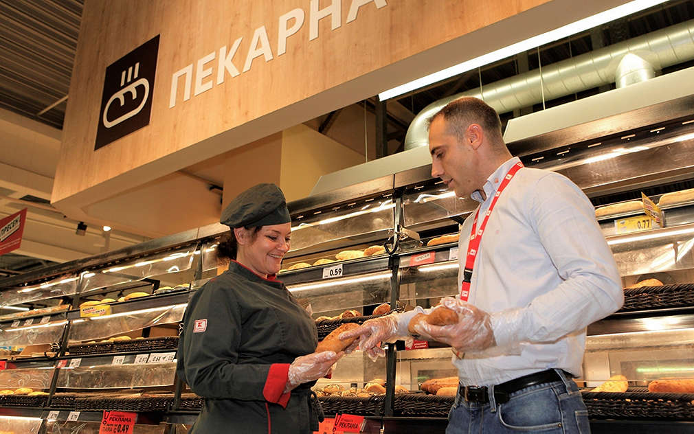 Представяме ви едно нестандартно решение за реклама, което ангажира вниманието на чакащите на каса и директно насочва към съответния продукт, марка, магазин. , ����������� �� ���� ������������ ������� �� �������, ����� �������� ���������� �� �������� �� ���� � �������� ������� ��� ���������� �������, �����, �������.