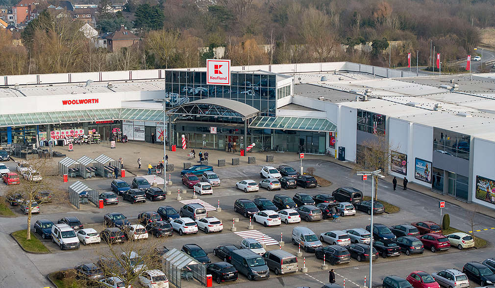 Abbildung: Kaufland-Filiale in Bedburg – Außenansicht