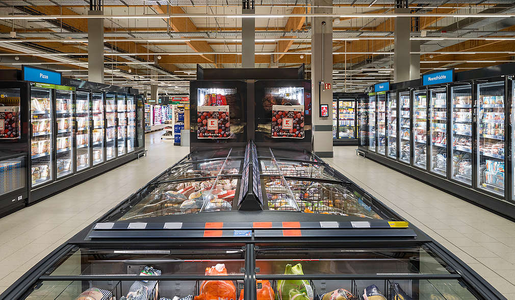 Abbildung: Kaufland-Filiale in Essen – Tiefkühl-Möbel
