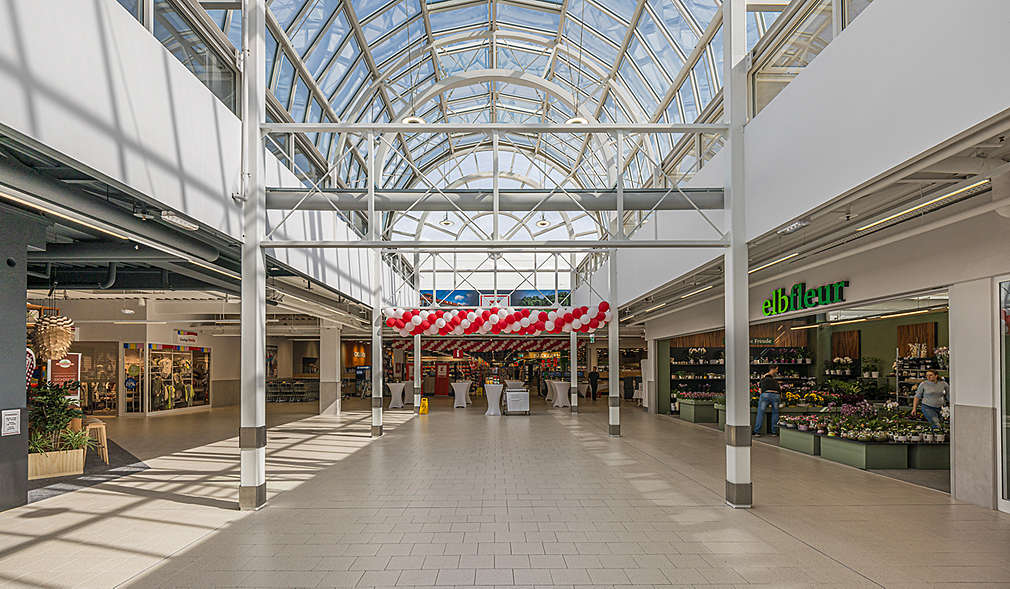 Abbildung: Kaufland-Filiale in Heidenau – Innenansicht Mall