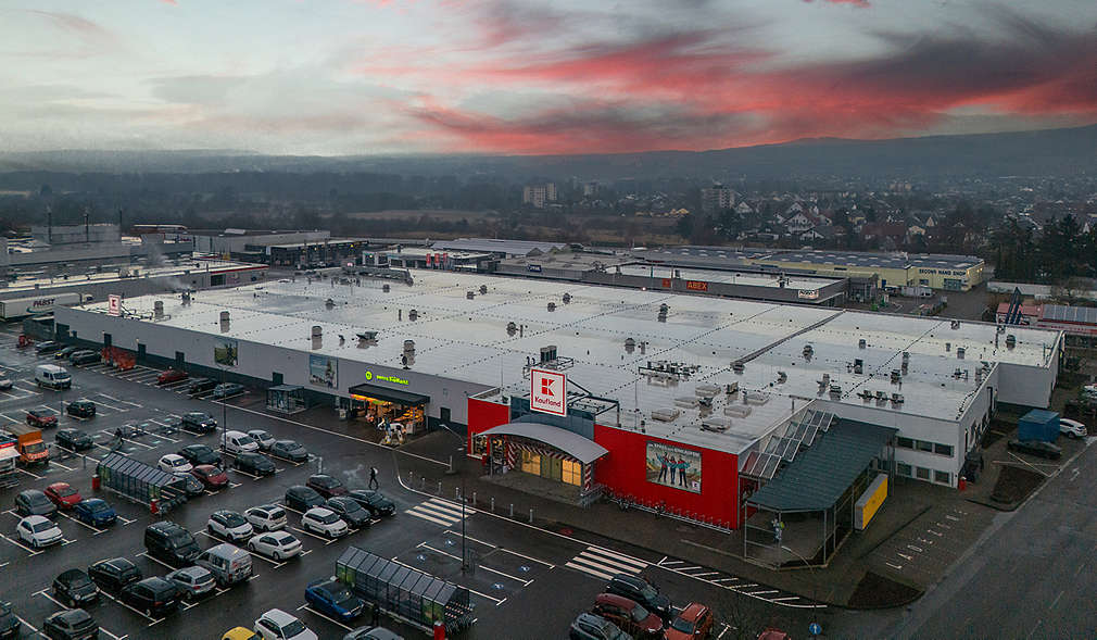 Abbildung: Kaufland-Filiale in Ingelheim – Außenansicht