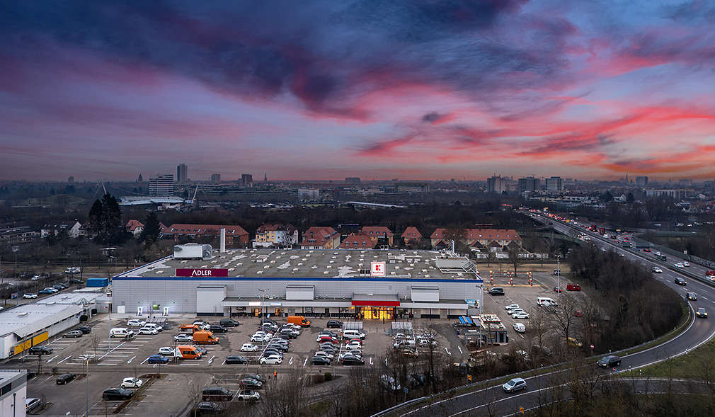 Abbildung: Kaufland-Filiale in Karlsruhe-Bulach – Außenansicht