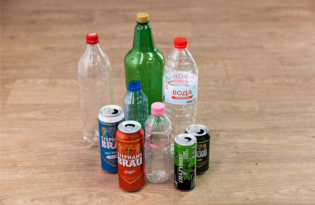 Изображение на пластмасови бутилки до 3 л и алучиниеви кенове
