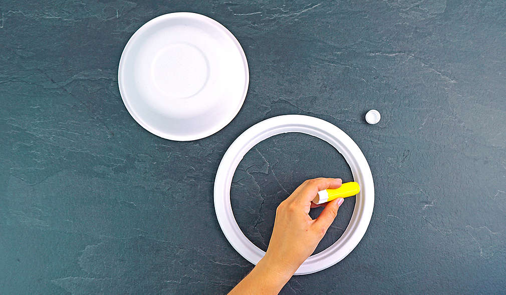 Abbildung: Pappteller