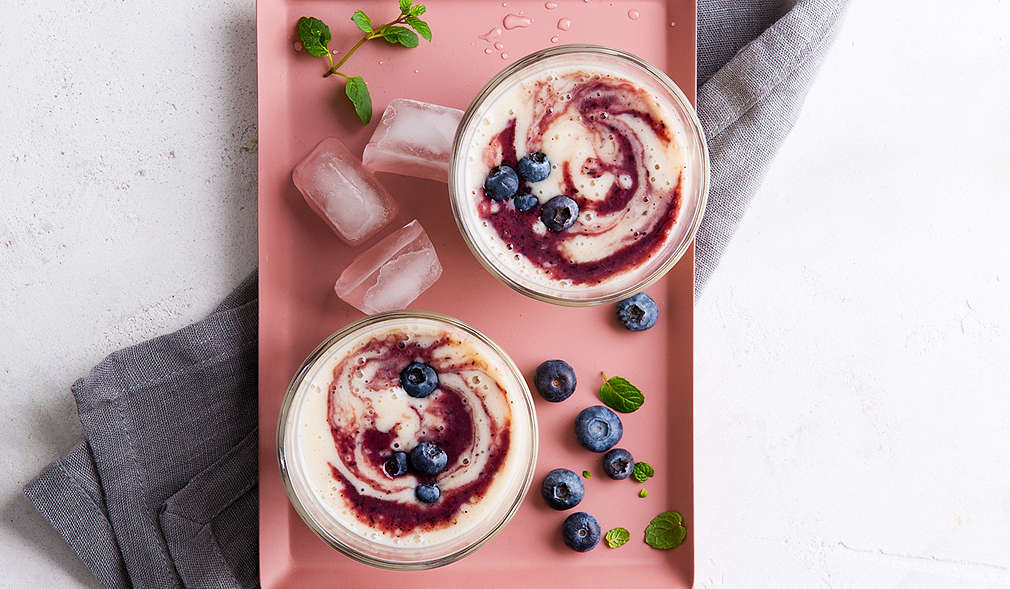 Bananen-Blaubeer-Smoothie