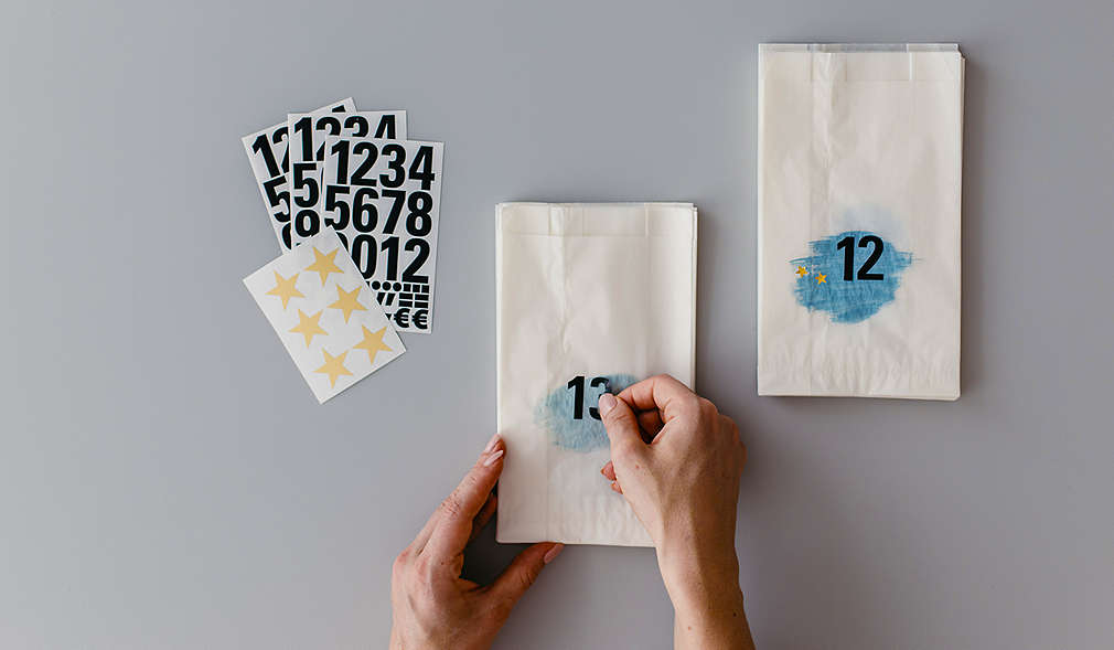 Butterbrottüten mit Zahlen versehen