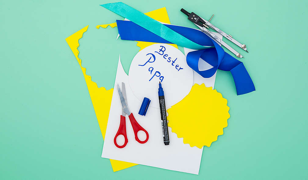 Beschriftete Vorlage einer selbst gemachten Medaille