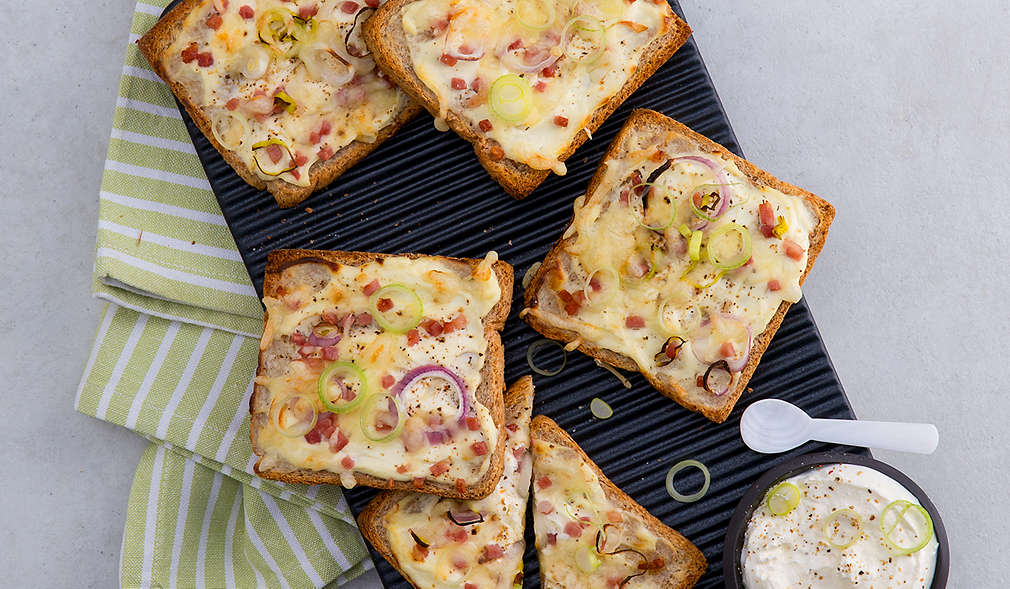 Flammkuchen-Toast
