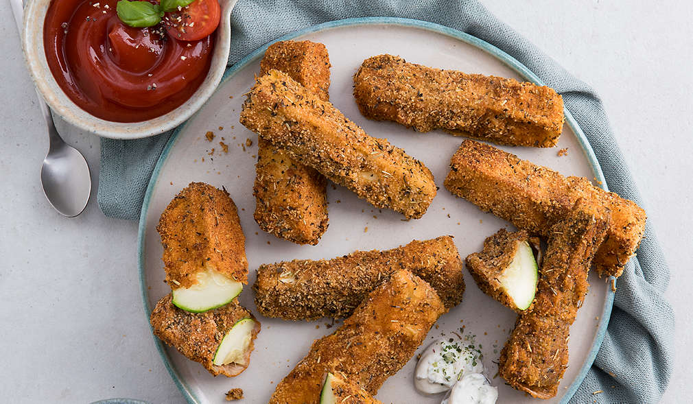 Knusprige Zucchinisticks