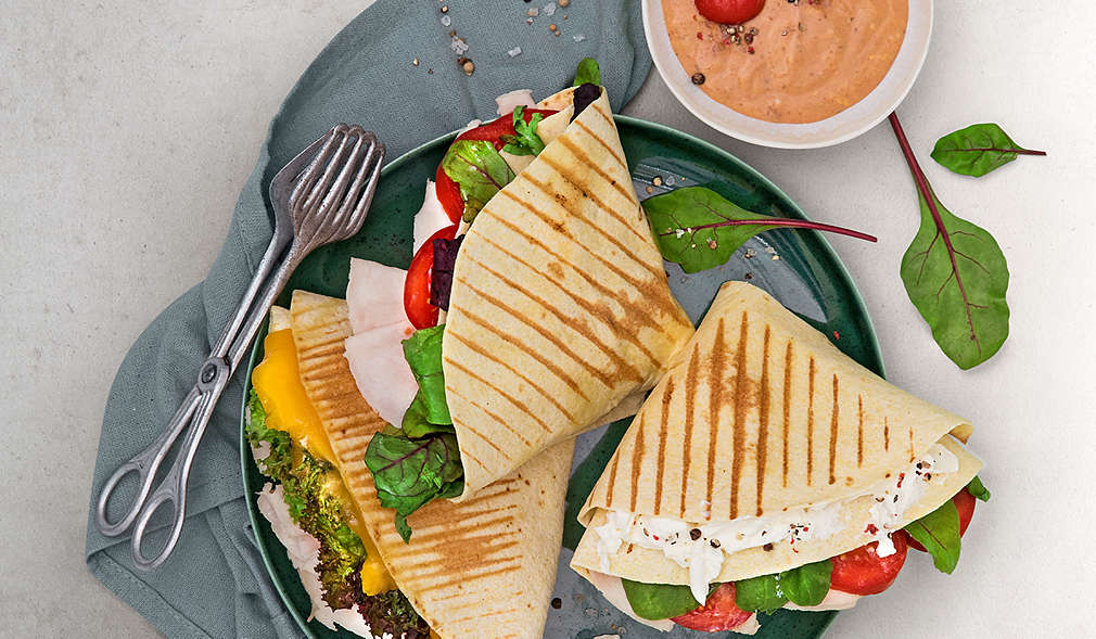Wrap-Sandwich aus dem Kontaktgrill