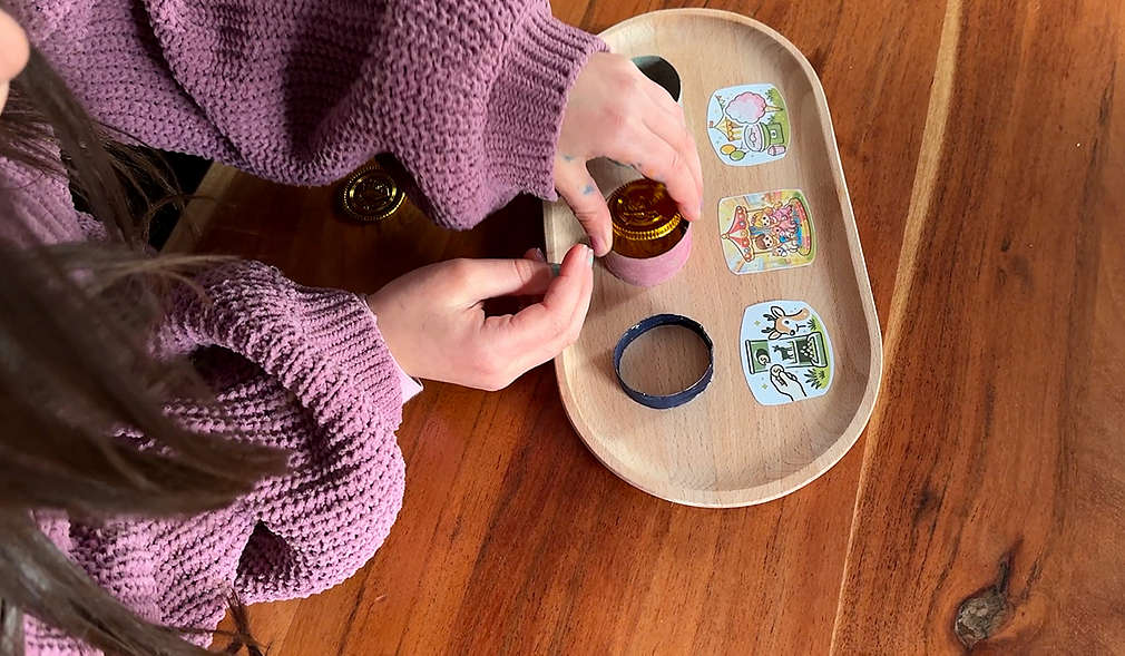 Sparziele auf einem Tablett