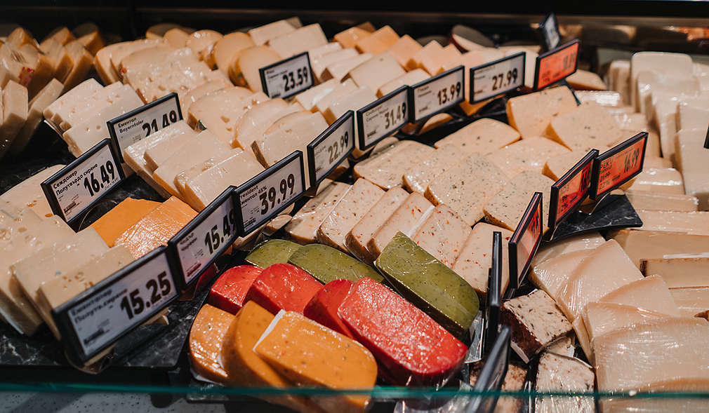 Изображение на различни видове вносни сирена