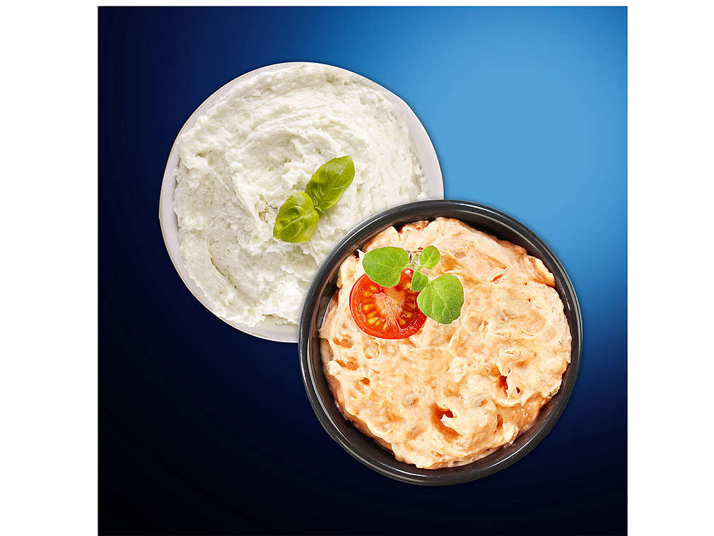 Saláty a pomazánky z pultu - různé druhy