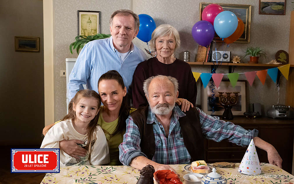 postavy seriálu Ulice u jednoho stolu