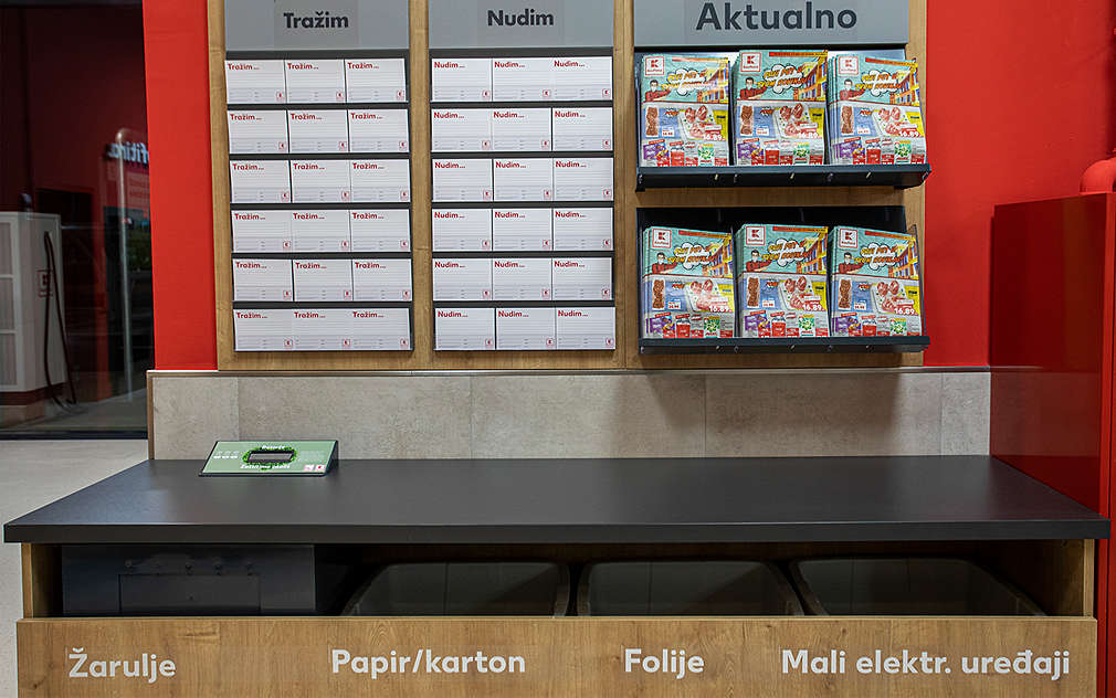 Werstoffsammelstelle in einer Kaufland-Filiale