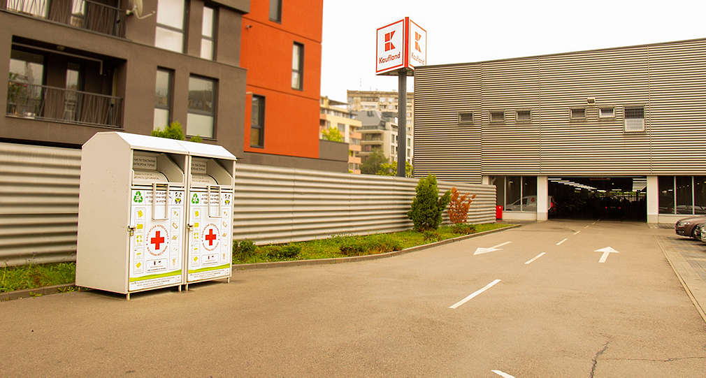 Изображение на контейнер за събиране на текстил за рециклиране