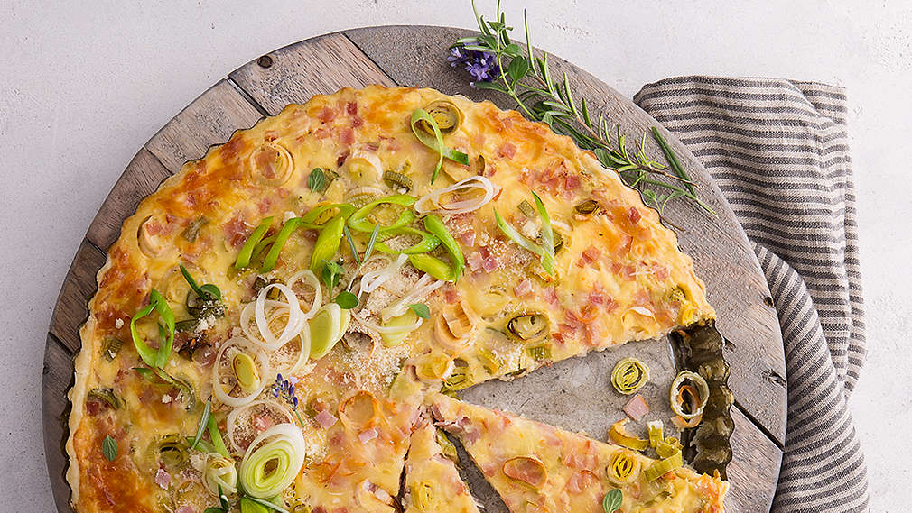 Käsequiche mit Schinken