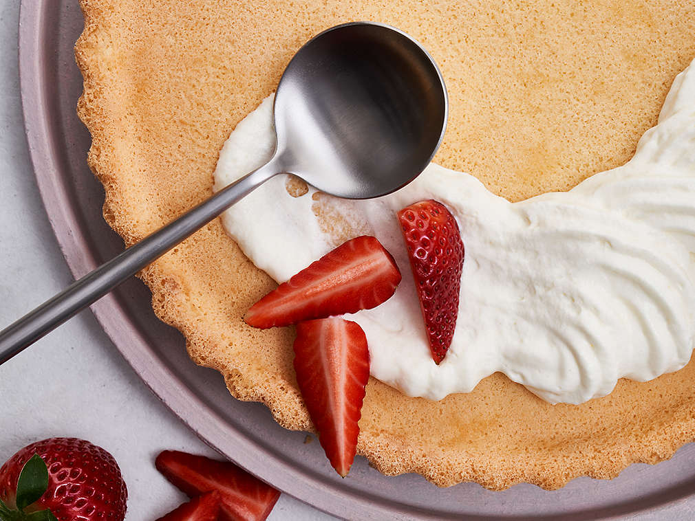 Детайлно изображение на блат за торта