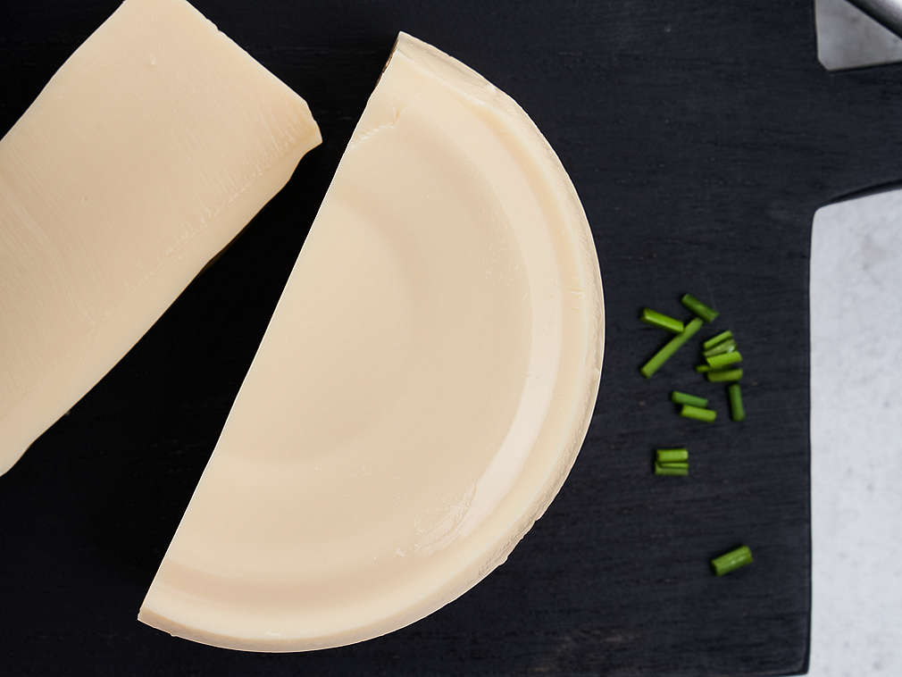 Cremă de ou proaspătă în detaliu