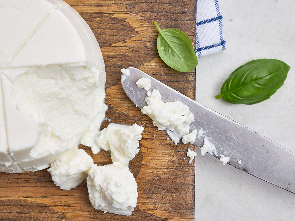 Svježi rikota u detaljnom prikazu