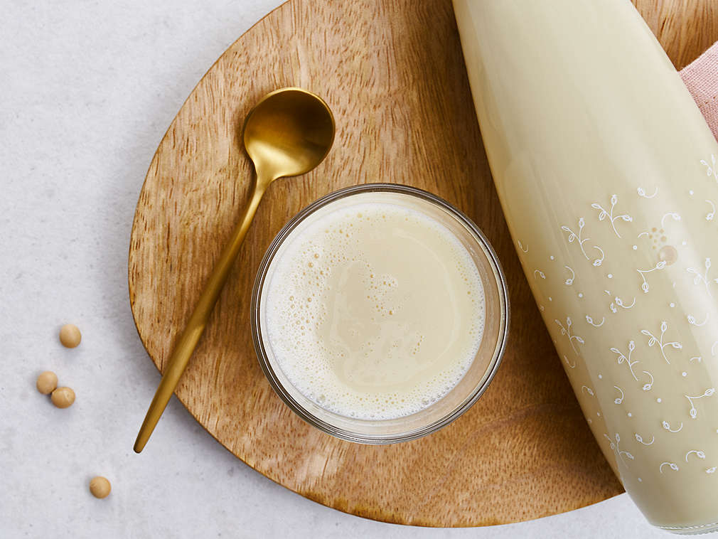 Детайлно изображение на соево мляко