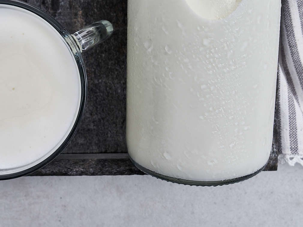 Lapte UHT proaspăt în detaliu