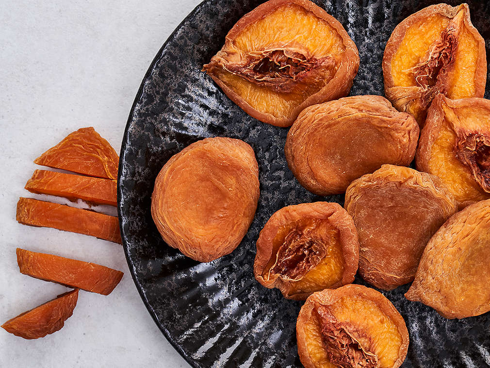 Сушеные персики, подробный вид