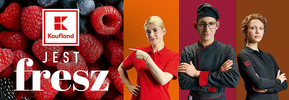 Logo Kaufland jest fresz oraz trzej pracownicy