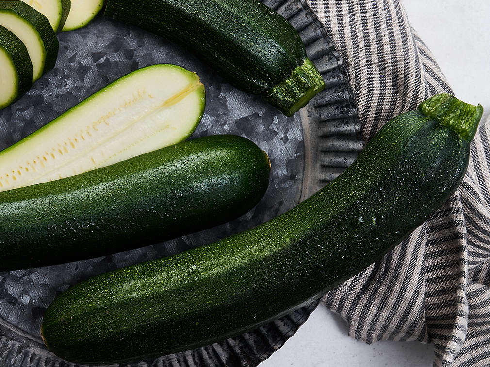 Свежий цукини, подробный вид