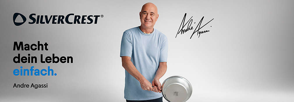 Der ehemalige Tennisprofi Andre Agassi lächelt in einem hellblauen T-Shirt vor einem grauen Hintergrund, während er eine Pfanne der Marke SILVERCREST hält, ergänzt durch den Slogan „Makes your life easy“ und seine Unterschrift., Der ehemalige Tennisprofi Andre Agassi l�chelt in einem hellblauen T-Shirt vor einem grauen Hintergrund, w�hrend er eine Pfanne der Marke SILVERCREST h�lt, erg�nzt durch den Slogan �Makes your life easy� und seine Unterschrift.