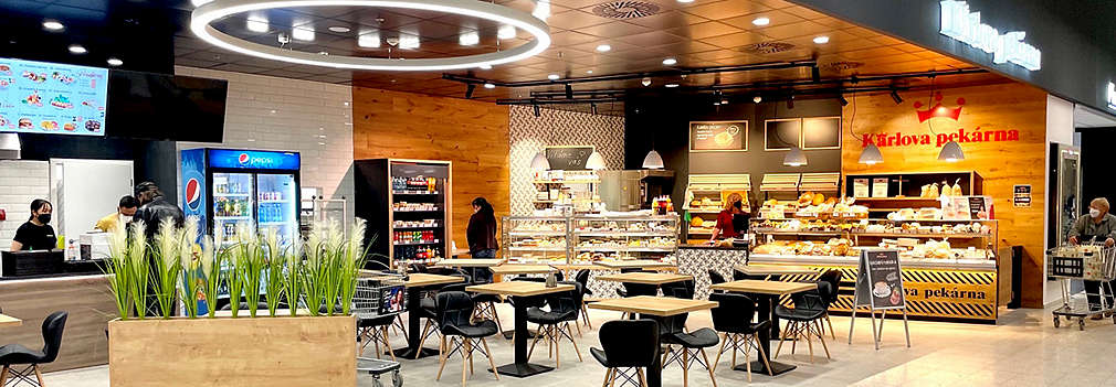 Karlova pekárna a prostor pro sezení